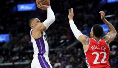 Westbrook has triple-double in Kings' 118-109 win as Clippers lose Leonard to sprained ankle