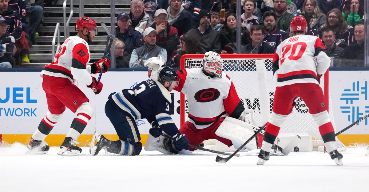 Carolina Hurricanes dominated by Columbus Blue Jackets, 5-1