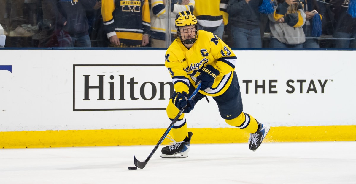 No. 1 Michigan Hockey rolls past Bentley, advances to Regional Final