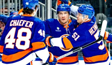 Islanders 2, Stars 1: Schaefer ties Potvin in important win