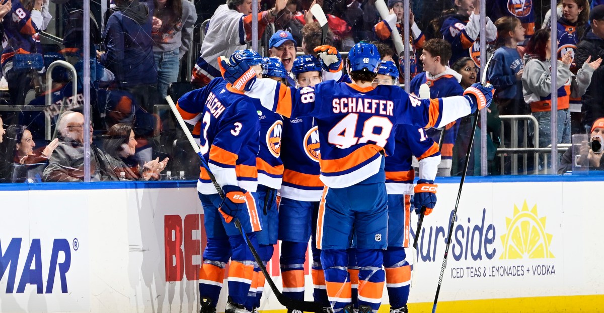 Islanders 5, Panthers 2: Schenn’s three points lead comeback win