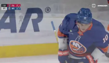 Brayden Schenn with a Goal vs. Florida Panthers