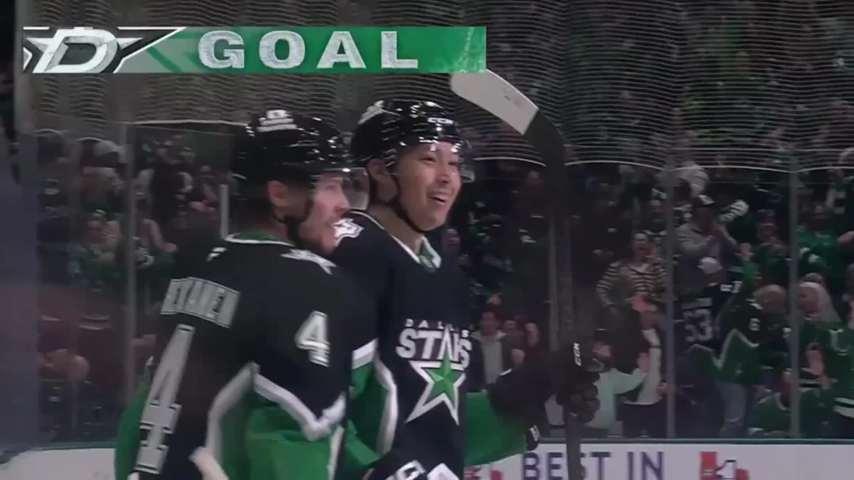 Jason Robertson with a Goal vs. Edmonton Oilers