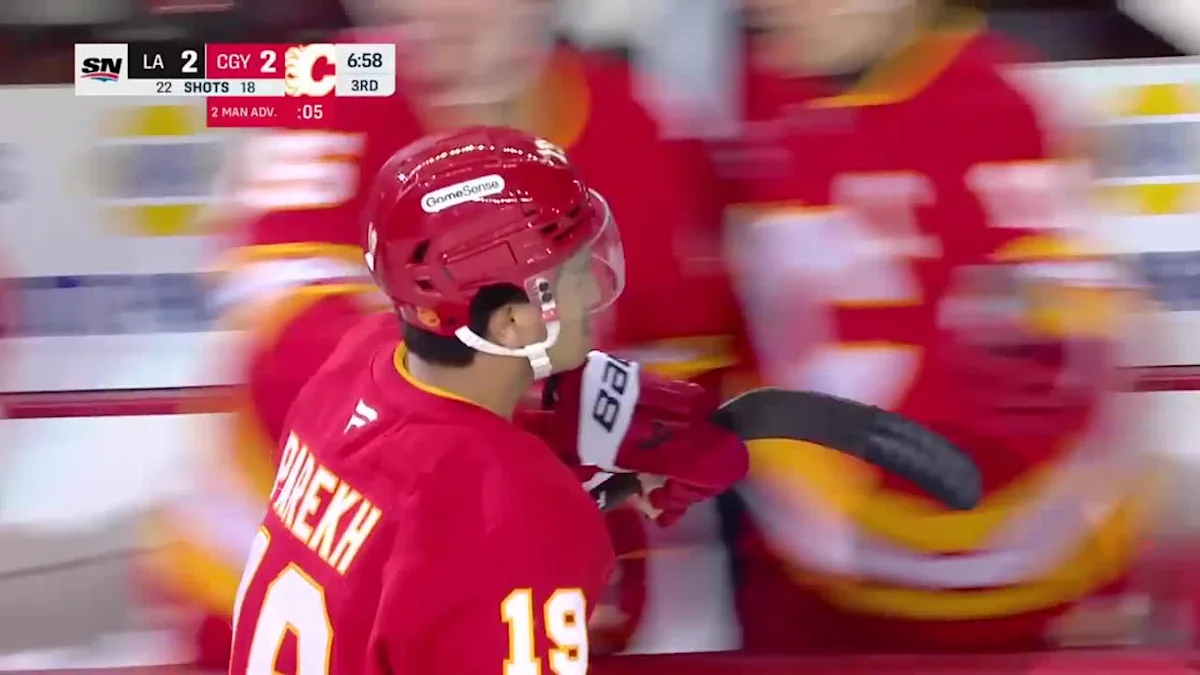 Zayne Parekh with a Powerplay Goal vs. Los Angeles Kings