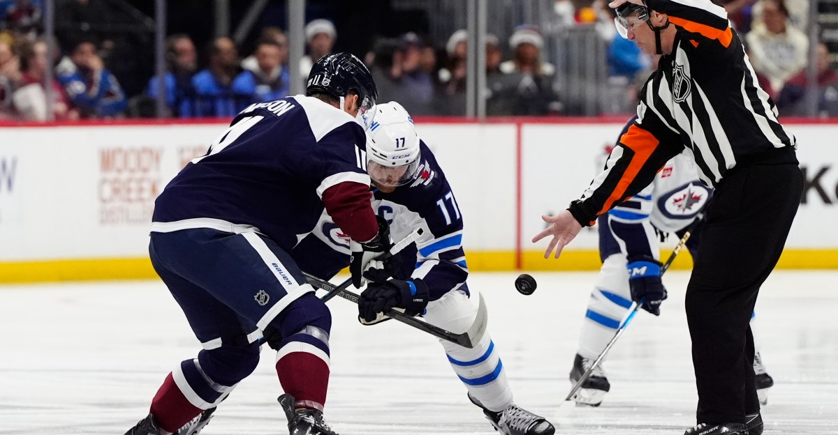 Open Thread: Colorado Avalanche @ Winnipeg Jets (2:00 P.M.)
