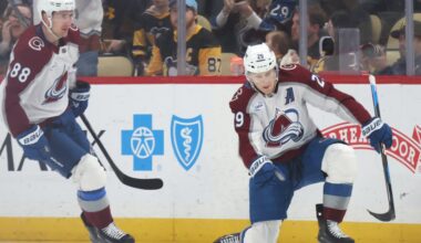 Recap: Martin Nečas scores twice in rout over Penguins