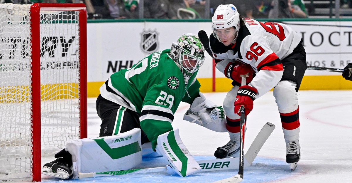 Hold On: Devils Outlast Stars 6-4