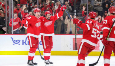 Expert NHL Betting Picks: Red Wings vs Sabres & Blackhawks vs Rangers