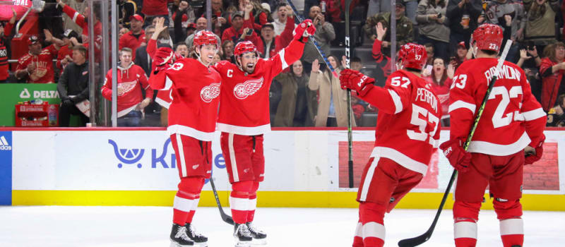 Expert NHL Betting Picks: Red Wings vs Sabres & Blackhawks vs Rangers