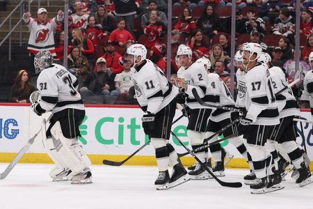 Kings’ Kopitar Sets Franchise Record in Wild 6-4 Loss to Devils