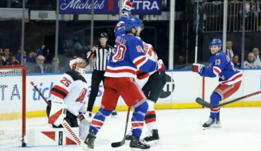 Rangers staring at local hockey rock bottom in game with Devils