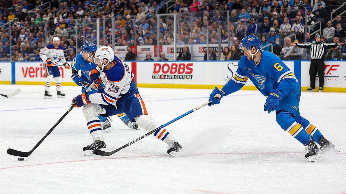 Leon Draisaitl goes up against the Blues
