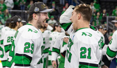 (photo: Bill Prout, CenterIceView)