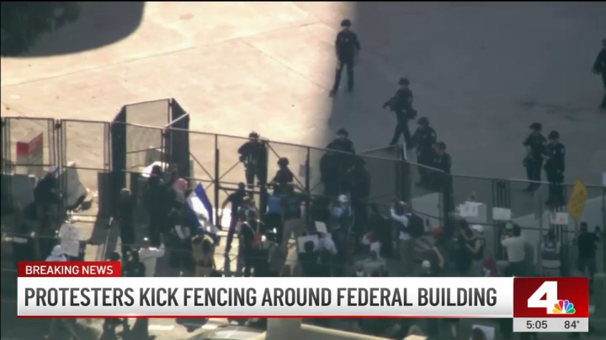 Demonstrators take over downtown LA after ‘No Kings’ protest – NBC Los Angeles