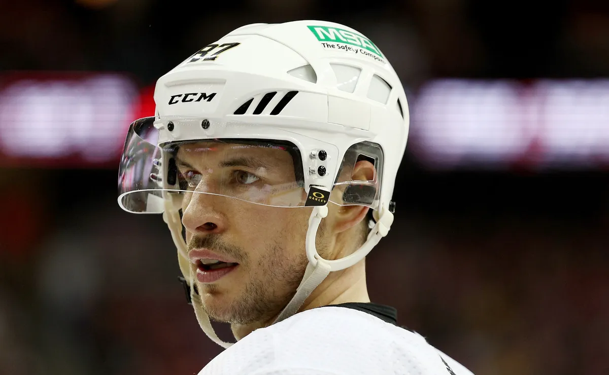 Sidney Crosby's key teammate might leave Penguins in 2026