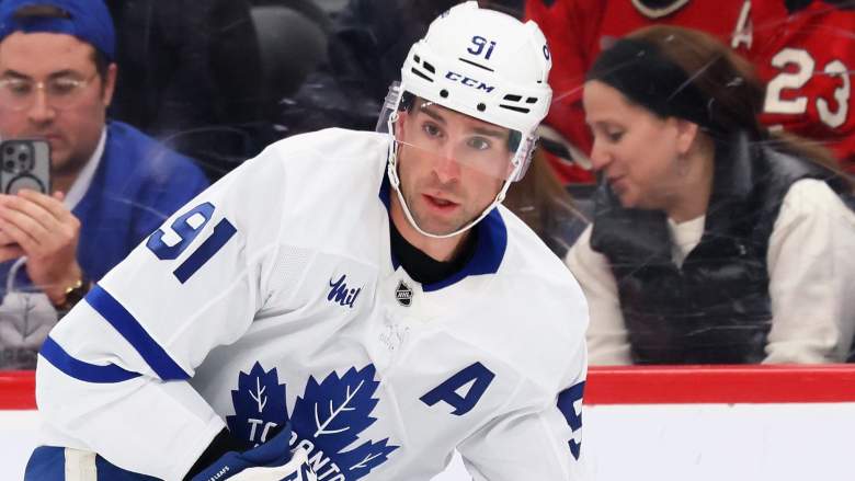 The Toronto Maple Leafs should restore John Tavares' team captaincy, considering an offseason move likely on the horizon.