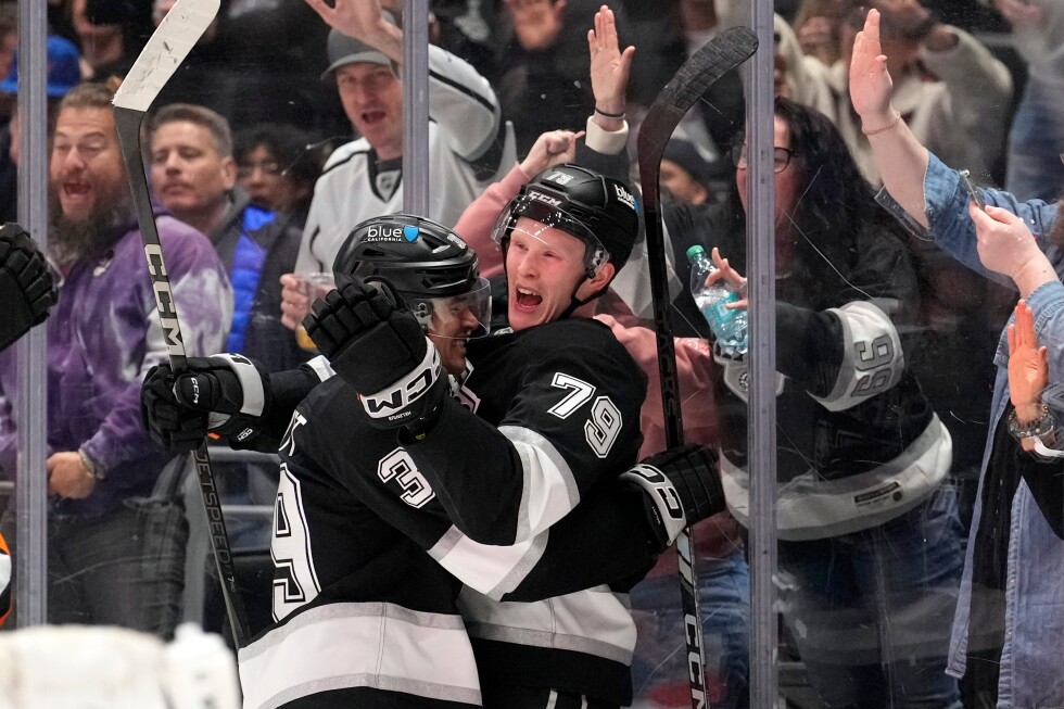 Artemi Panarin leads Kings past Islanders 5-3 for 1st win under interim coach D.J. Smith