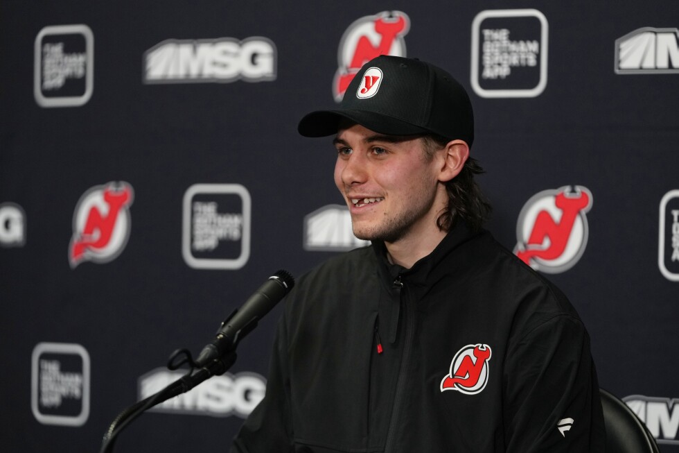 Jack Hughes has a hat trick and an assist in the Devils’ 6-3 win over the Rangers