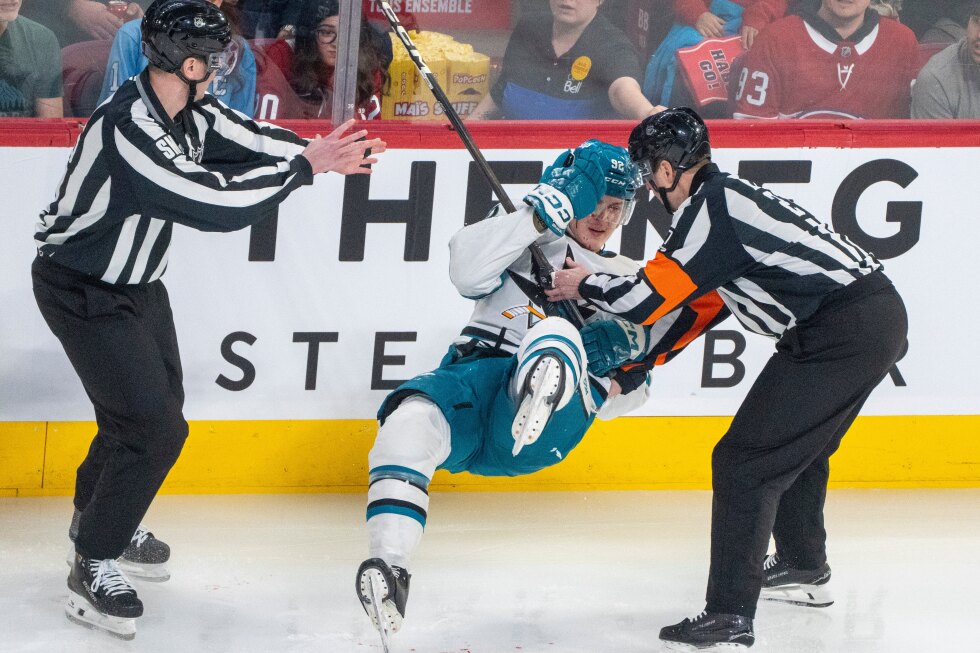 Sharks rookie Chernyshov exits after big hit less than 30 seconds in