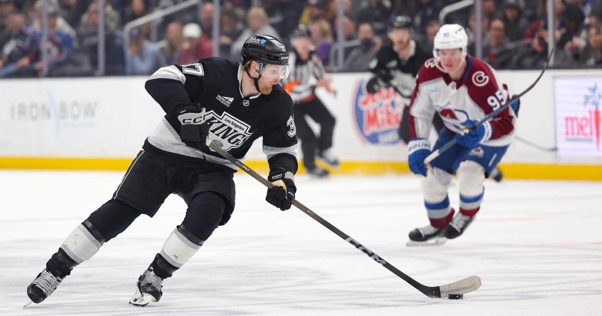 Kings' comeback falls short in loss to NHL-leading Avalanche