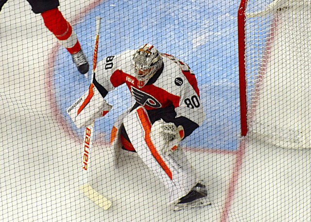 Flyers goaltender Dan Vladar