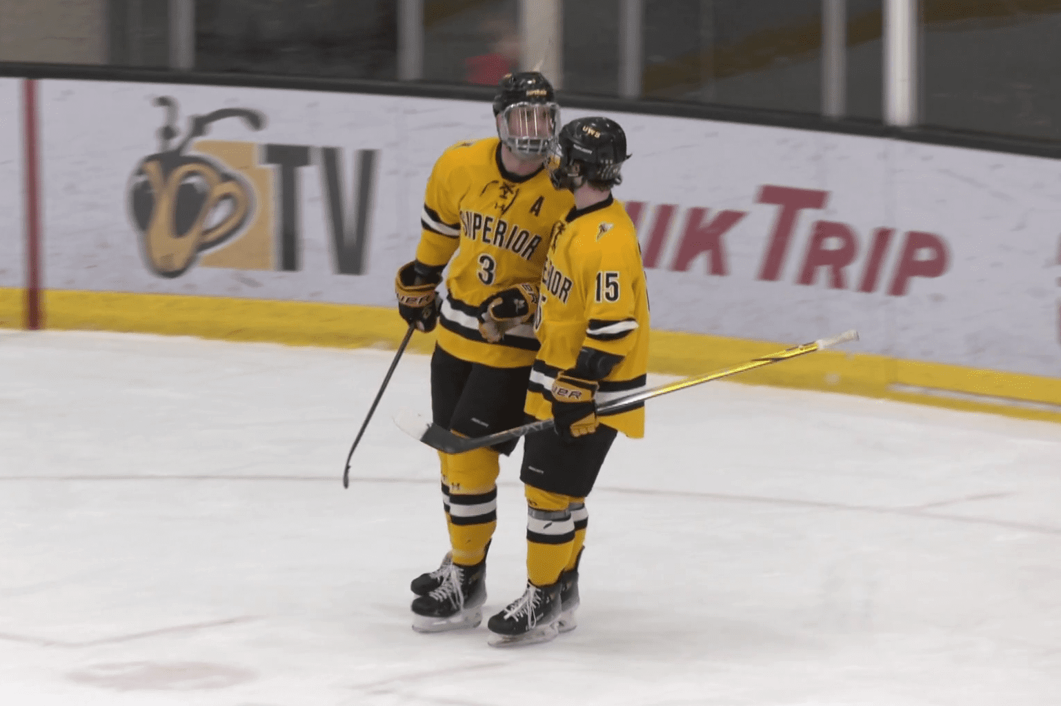 Two members of UWS men's hockey join the SPHL's Peoria Rivermen