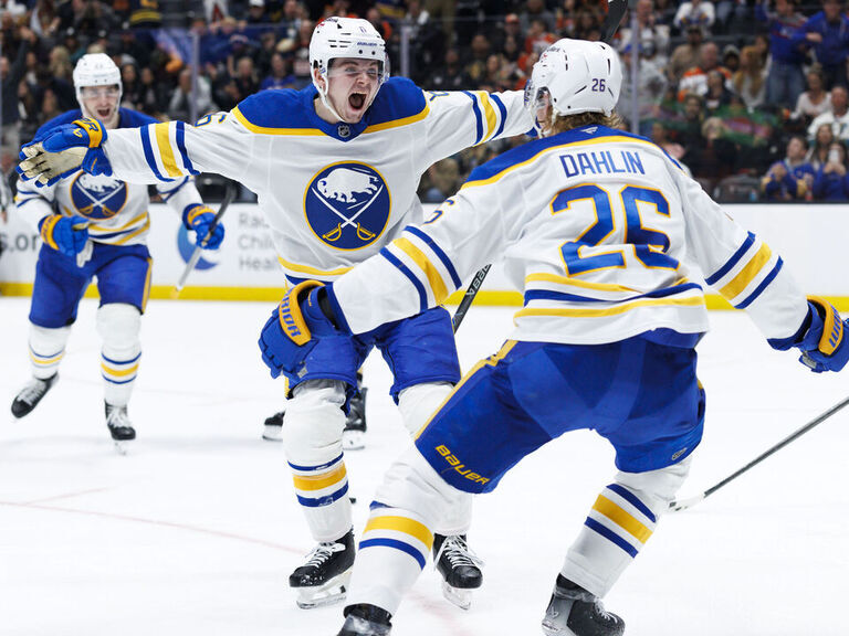 Sabres bring buzz back to Buffalo as playoffs approach