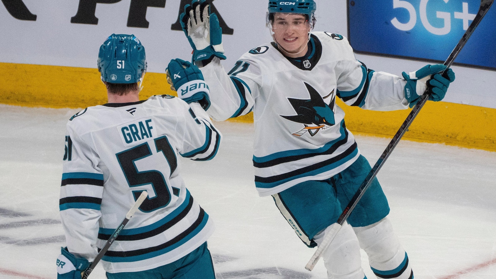 Celebrini's 3-point game powers Sharks to a 4-2 win over the Canadiens
