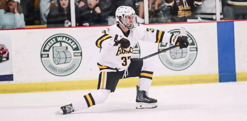 Western Michigan Shows Off 'Pro Style' In NCAA Tourney Opener : College Hockey News