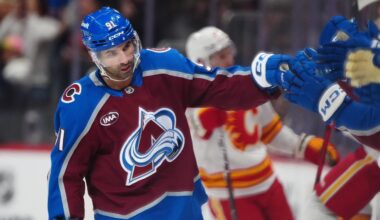 Colorado Avalanche center Nazem Kadri (91)
