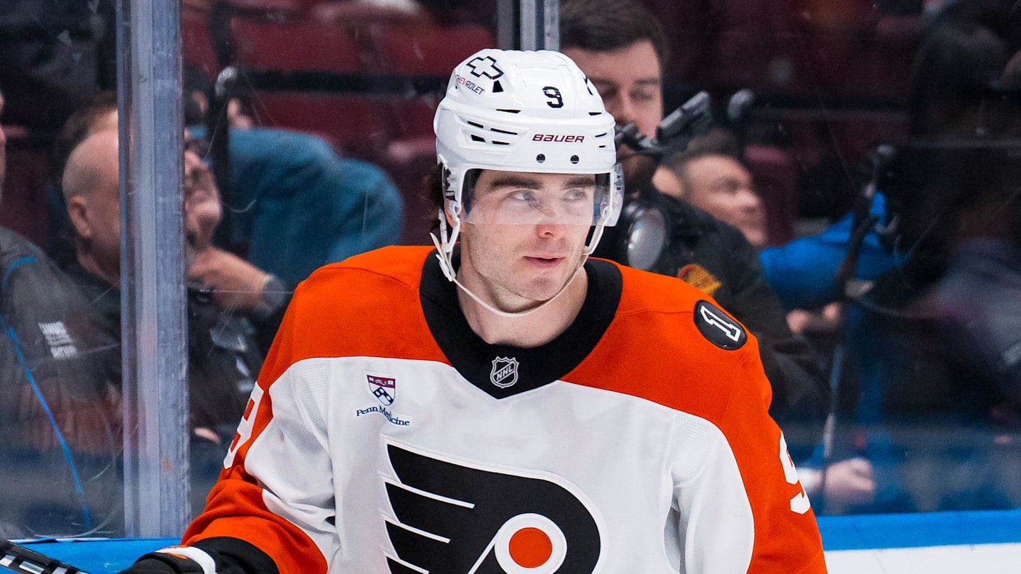 Dec 30, 2025; Vancouver, British Columbia, CAN; Philadelphia Flyers defenseman Jamie Drysdale (9) skates against the Vancouver Canucks in the second period at Rogers Arena. Mandatory Credit: Bob Frid-Imagn Images