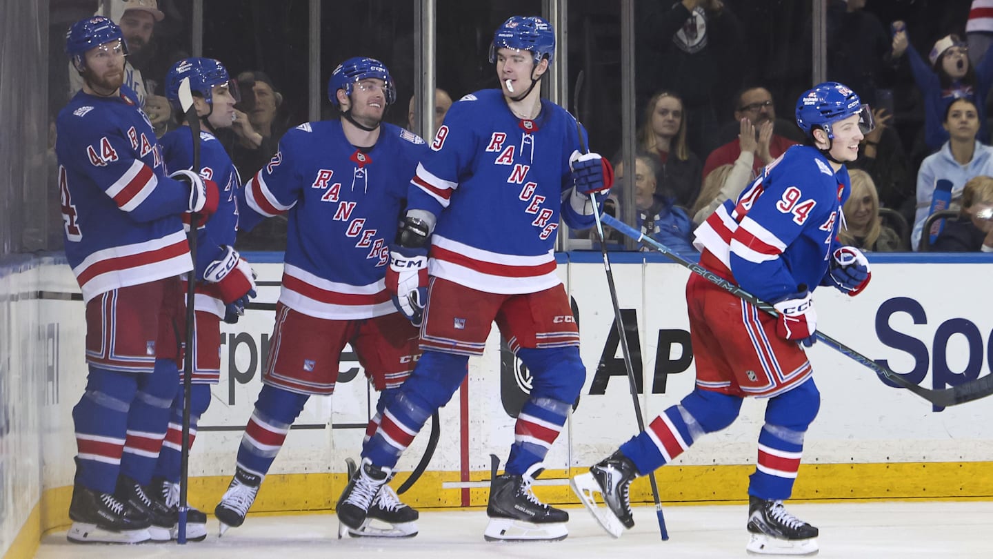 NY Rangers' Forward Accomplishes Impressive Feat Against Red Wings