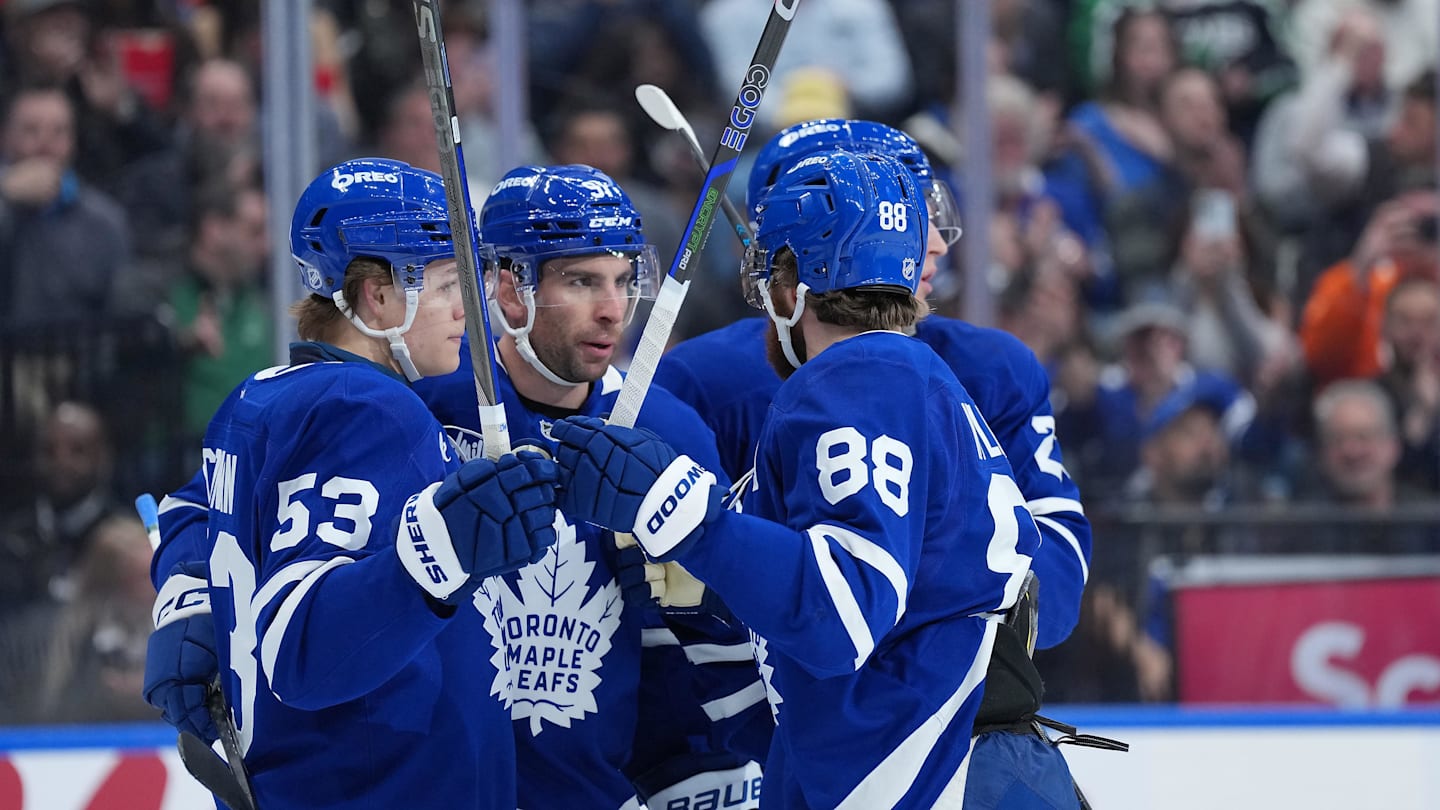 Apr 13, 2026; Toronto, Ontario, CAN; Toronto Maple Leafs center John Tavares (91) scores a goal and celebrates with right wing William Nylander (88) against the Dallas Stars during the first period at Scotiabank Arena. Mandatory Credit: Nick Turchiaro-Imagn Images