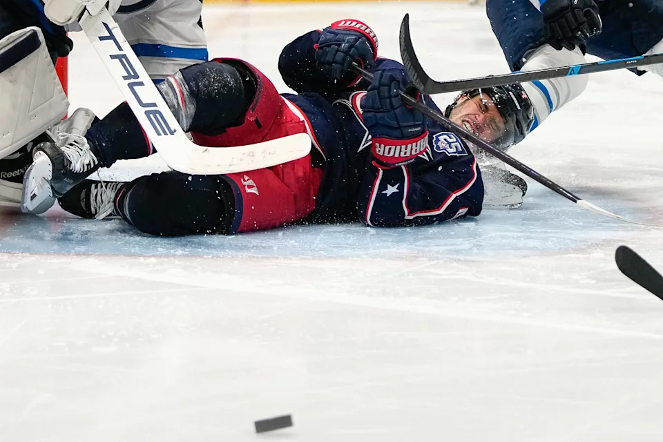Columbus Blue Jackets center Cole Sillinger (4) reacts as he falls to the ice in the third period of the NHL game at Nationwide Arena on Saturday, April 4, 2026 in Columbus, Ohio.