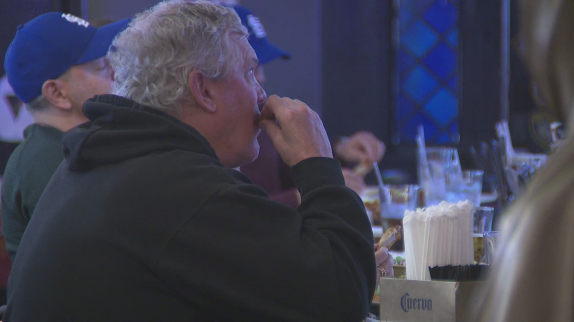 Buffalo bars gear up for Sabres playoff frenzy