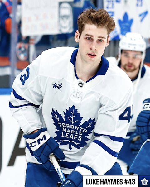 Luke Haymes ’26 makes his NHL debut with the Toronto Maple Leafs