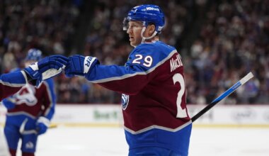 Colorado Avalanche vs. Vancouver Canucks odds, tips and betting trends