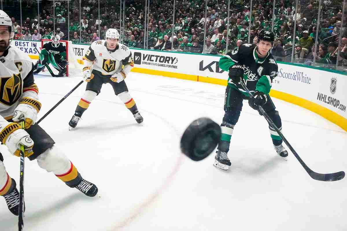Stars Dealing With Injuries Before Playoffs