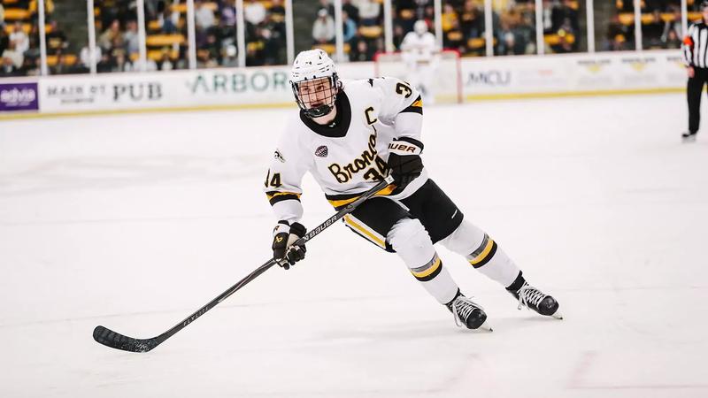 Owen Michaels Signs with Edmonton Oilers