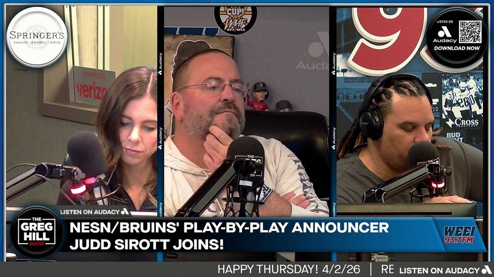 With the recent play of Jeremy Swayman, are the Bruins going "under the radar"? Bruins/NESN PBP Judd Sirott joins!
