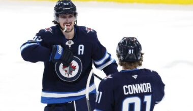 Close to a wild-card spot, Jets battle playoff-bound Stars