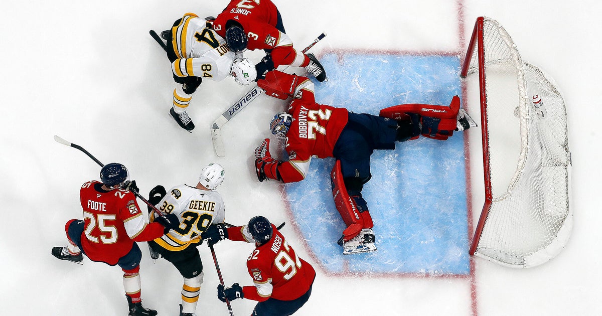 Panthers avoid playoff elimination with 2-1 win over Bruins