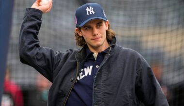 Jack Hughes and Aerin Frankel take the Olympic gold medal tour to Yankee Stadium