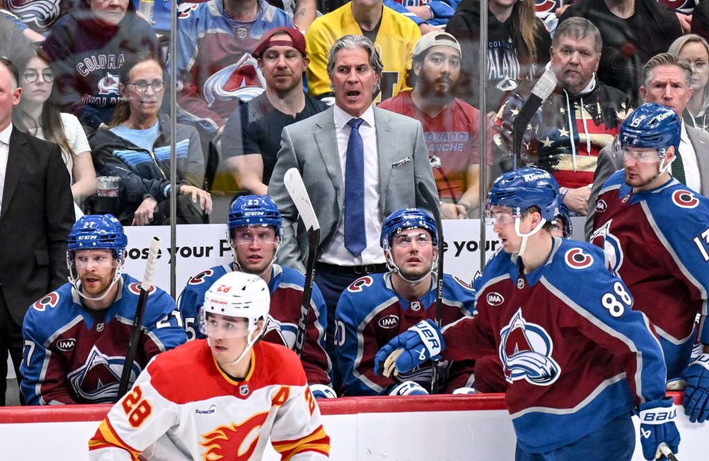 How Jared Bednar's pregame meetings help fuel Avalanche success