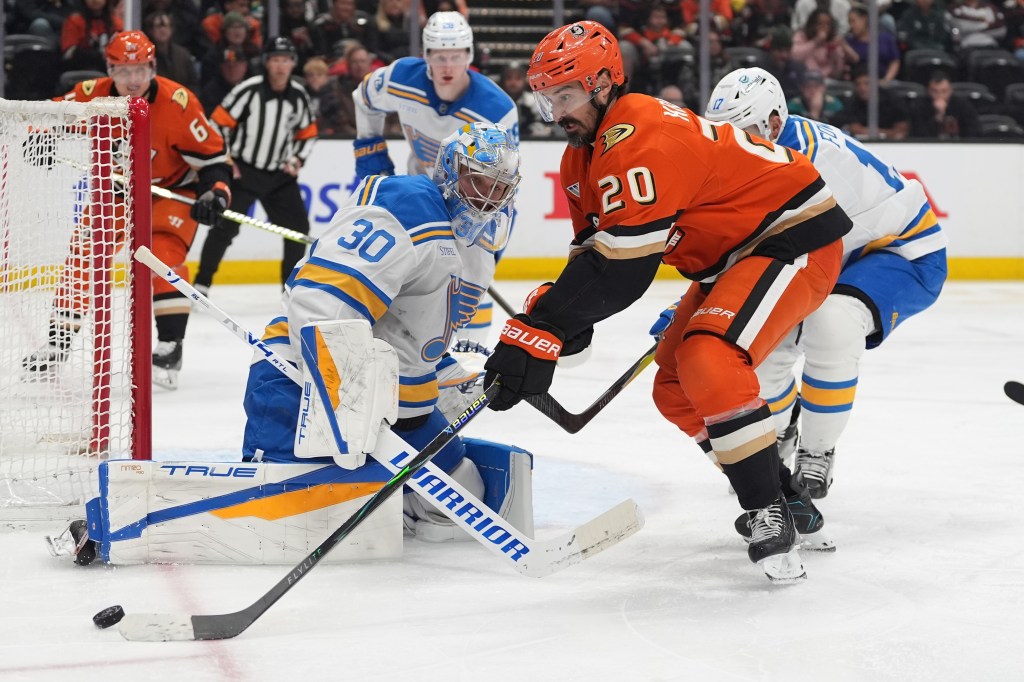 Ducks’ late-season slide reaches 4 games with loss to Blues – Orange County Register