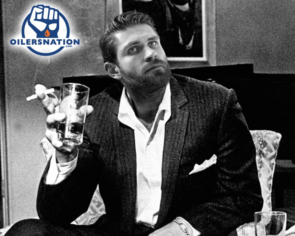 GDB Edmonton Oilers Photoshop Leon Draisaitl Suit