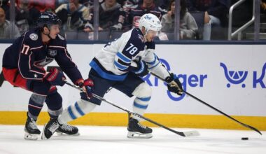 Jets' NHL playoff hopes still alive as Winnipeg bests Columbus 2-1