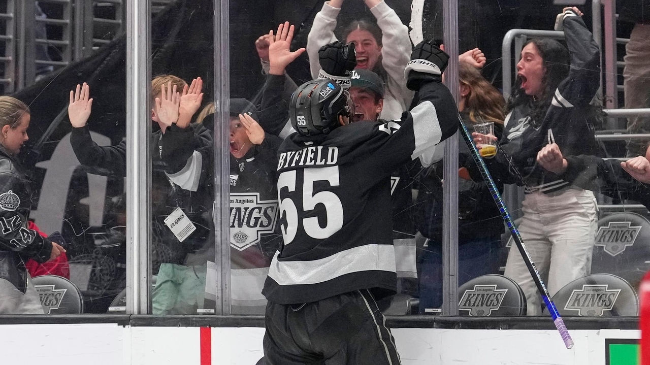 Quinton Byfield scores in OT to boost Kings' playoff hopes with a 7-6 win over Maple Leafs