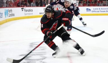 Hurricanes edge Islanders, close in on NHL division title