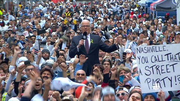 Hockey Night in Canada broadcaster Scott Oake retiring